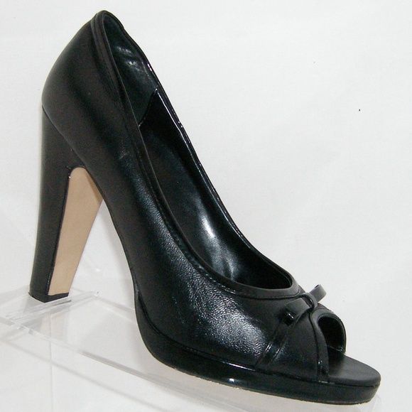 White House Black Market Shoes - White House Black Market blackleather platform 10M